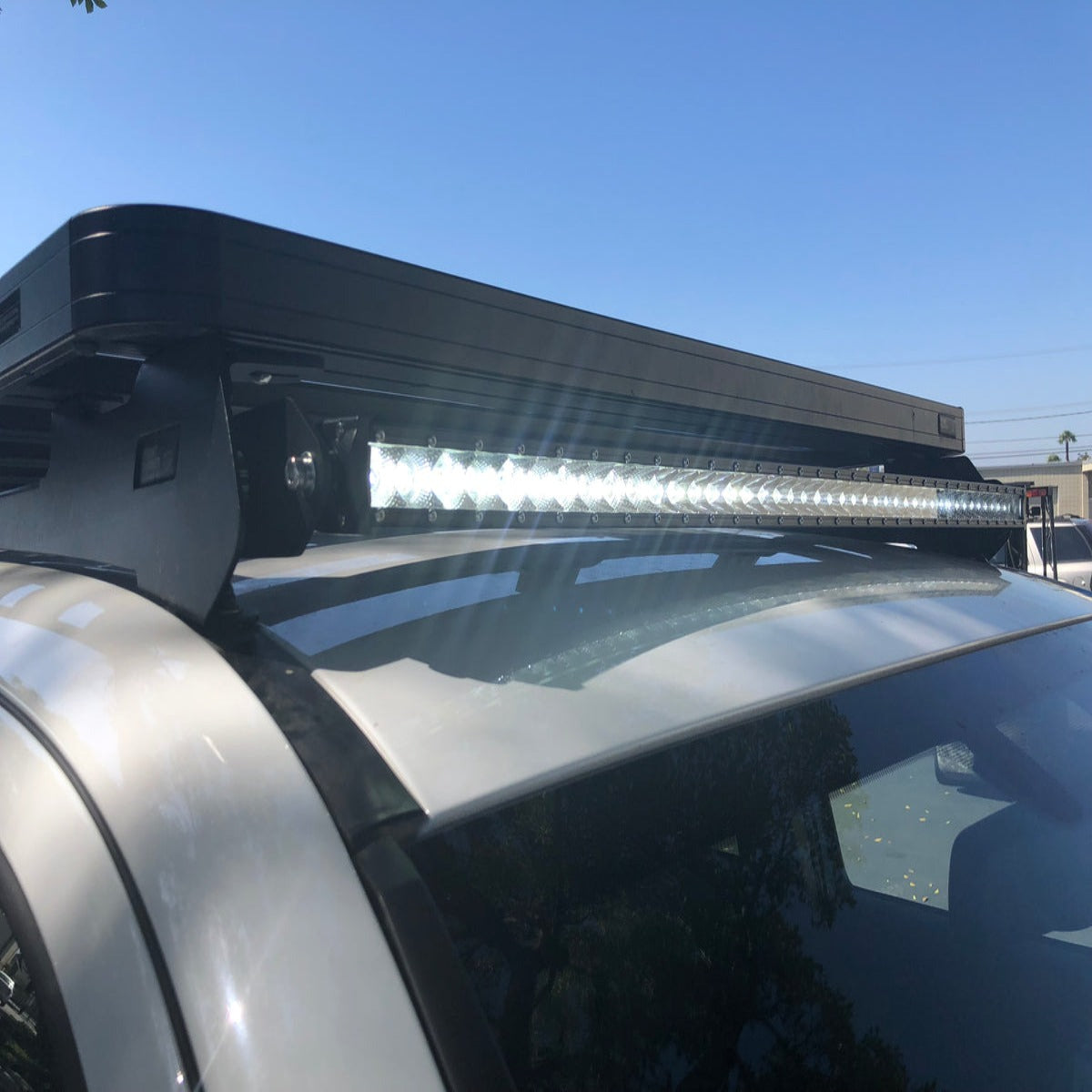 Front Runner Slimline Roof Rack LED Light Bar Combo Cali Raised