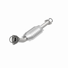 Load image into Gallery viewer, MagnaFlow Direct Fit Catalytic Converter 03-04 Toyota Tundra V8 4.7L Gas