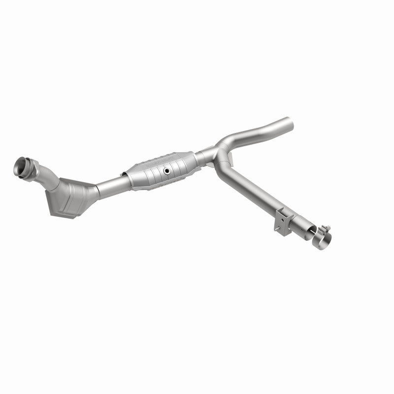 MagnaFlow Direct Fit Catalytic Converter 99-00 Ford F-150 4.2L 50S