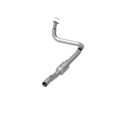Load image into Gallery viewer, MagnaFlow Direct Fit Catalytic Converter 00-06 Chevy/GMC D/S OEM