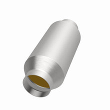 Load image into Gallery viewer, MagnaFlow Direct Fit Catalytic Converter 98-04 VW Beetle 1.9L