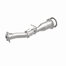 Load image into Gallery viewer, MagnaFlow Diesel Oxidation Catalyst DF 2008-2010 Ford F-250/350/450/550 6.4L