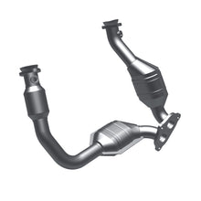 Load image into Gallery viewer, MagnaFlow Direct Fit Catalytic Converter 03 Ranger/BSer 3.0 frnt 50S