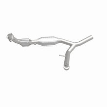 Load image into Gallery viewer, MagnaFlow Direct Fit Catalytic Converter 04-06 F-150 5.4 2WD P/S 49S