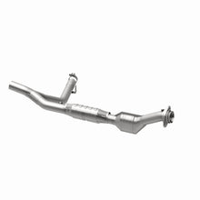 Load image into Gallery viewer, MagnaFlow Direct Fit Catalytic Converter 01 Ford Trucks 5.4L