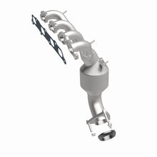 Load image into Gallery viewer, MagnaFlow Direct Fit Catalytic Converter 2006 Chevy Colorado 2.8L