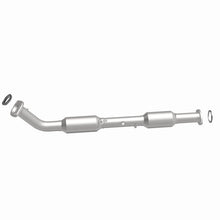 Load image into Gallery viewer, MagnaFlow Direct Fit Catalytic Converter 05-09 Toyota Tacoma 2.7L