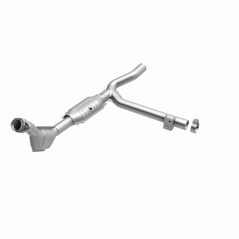 MagnaFlow Direct Fit Catalytic Converter 99-00 Ford F-150 4.2L 50S