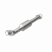 Load image into Gallery viewer, MagnaFlow Direct Fit Catalytic Converter 05-11 Toyota Tacoma 4.0L