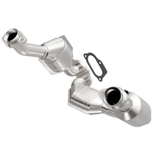 Load image into Gallery viewer, MagnaFlow Direct Fit Catalytic Converter 03 Ranger/BSer 3.0 frnt 50S
