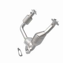Load image into Gallery viewer, MagnaFlow Direct Fit Catalytic Converter 03 Ranger/BSer 3.0 frnt 50S