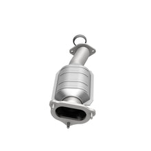 Load image into Gallery viewer, MagnaFlow Direct Fit Catalytic Converter 04 Ranger/BSer 3.0 Rear