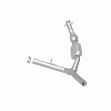 Load image into Gallery viewer, MagnaFlow Direct Fit Catalytic Converter 04-06 F-150 5.4 2WD P/S 49S