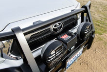 Load image into Gallery viewer, ARB Bumper/Fitting Kit Bundle 3423140