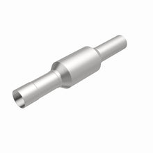 Load image into Gallery viewer, MagnaFlow Direct Fit Catalytic Converter California Grade 92-94 GM Blazer/Suburban 5.7L