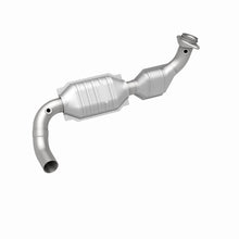 Load image into Gallery viewer, MagnaFlow Direct Fit Catalytic Converter 01-04 Ford F-150 Pickup 5.4L 4WD 4R100 Trans D/S (49 State)