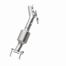 Load image into Gallery viewer, MagnaFlow Direct Fit Catalytic Converter 05-11 Toyota Tacoma 4.0L