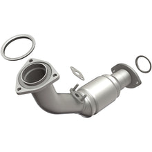 Load image into Gallery viewer, MagnaFlow Direct Fit Catalytic Converter 99-02 4Runner 3.4L frt OEM