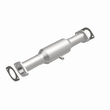 Load image into Gallery viewer, MagnaFlow Direct Fit Catalytic Converter Ford 83 85