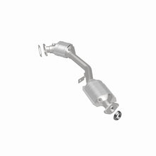 Load image into Gallery viewer, MagnaFlow Direct Fit Catalytic Converter 99-04 Subaru Forester 2.5L