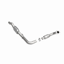 Load image into Gallery viewer, MagnaFlow Direct Fit Catalytic Converter GM 01-02 2500 DS 6L OEM
