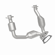Load image into Gallery viewer, MagnaFlow Direct Fit Catalytic Converter 03 Ranger/BSer 3.0 frnt 50S
