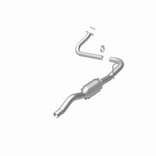 Load image into Gallery viewer, MagnaFlow Direct Fit Catalytic Converter GM 01-02 2500 Driver Side 6L