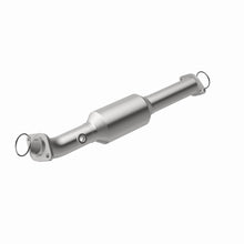 Load image into Gallery viewer, MagnaFlow Direct Fit Catalytic Converter 05-11 Toyota Tacoma 4.0L