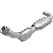 Load image into Gallery viewer, MagnaFlow Direct Fit Catalytic Converter 01 Ford F-150 4.2L