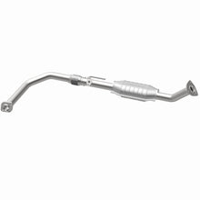 Load image into Gallery viewer, MagnaFlow Direct Fit Catalytic Converter 00-04 Toyota Tundra V8 4.7L Gas