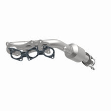 Load image into Gallery viewer, MagnaFlow 05-11 Toyota Tacoma Direct Fit Catalytic Converter 4.0L