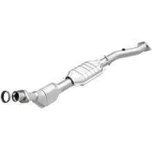 Load image into Gallery viewer, MagnaFlow Direct Fit Catalytic Converter 98-99 Ranger 2.5L