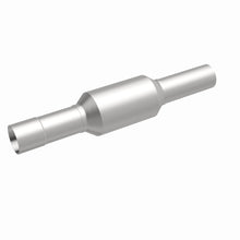 Load image into Gallery viewer, MagnaFlow Direct Fit Catalytic Converter California Grade 92-94 GM Blazer/Suburban 5.7L