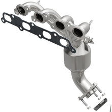 Load image into Gallery viewer, MagnaFlow Direct Fit Catalytic Converter 2006 Chevy Colorado 2.8L