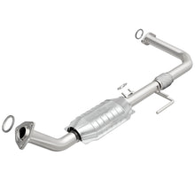 Load image into Gallery viewer, MagnaFlow Direct Fit Catalytic Converter 00-8/04 Toyota Tundra 4.7L D/S Front