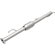 Load image into Gallery viewer, MagnaFlow Direct Fit Catalytic Converter 00-04 Tundra 3.4L rear OEM