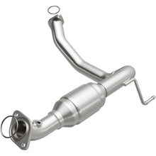 Load image into Gallery viewer, MagnaFlow Direct Fit Catalytic Converter 05-07 4-Run/FJ D/S rr OEM