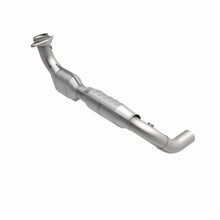 Load image into Gallery viewer, MagnaFlow Direct Fit Catalytic Converter 01-04 Ford F-150 Pickup 5.4L 4WD 4R100 Trans D/S (49 State)