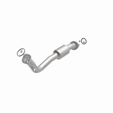 Load image into Gallery viewer, MagnaFlow Direct Fit Catalytic Converter 13-15 RAV4 2.5 Underbody
