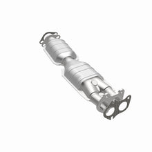 Load image into Gallery viewer, MagnaFlow Direct Fit Catalytic Converter 86-87 Ford Ranger/Bronco II 2.9L (California)