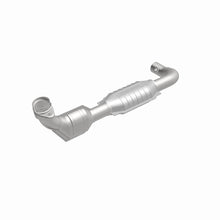 Load image into Gallery viewer, MagnaFlow Direct Fit Catalytic Converter 01-02 Exped/F-150 5.4L D/S
