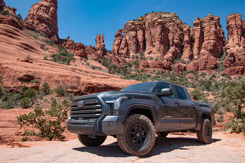ICON 2022+ Toyota Tundra 0-2.25in Stage 2 Suspension System