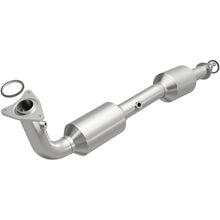 Load image into Gallery viewer, MagnaFlow Direct Fit Catalytic Converter 07-09 Toyota Tundra/Sequoia V8 4.7L
