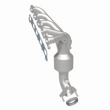 Load image into Gallery viewer, MagnaFlow Direct Fit Catalytic Converter 04-06 Chevy Colorado 3.5L