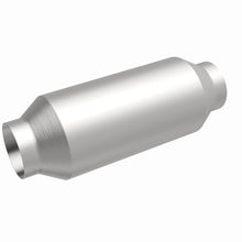 Load image into Gallery viewer, MagnaFlow Direct Fit Catalytic Converter 98-04 VW Beetle 1.9L