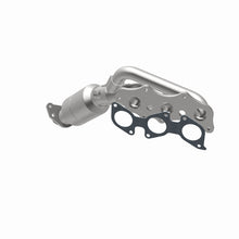 Load image into Gallery viewer, MagnaFlow Direct Fit Catalytic Converter 10-12 Toyota FJ/4Runner 4.0L