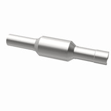 Load image into Gallery viewer, MagnaFlow Direct Fit Catalytic Converter California Grade 92-94 GM Blazer/Suburban 5.7L