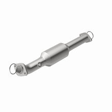 Load image into Gallery viewer, MagnaFlow Direct Fit Catalytic Converter 05-11 Toyota Tacoma 4.0L