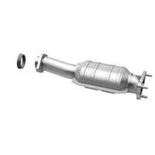 Load image into Gallery viewer, MagnaFlow Direct Fit Catalytic Converter 04 Ranger/BSer rr 3.0L