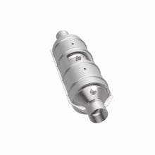 Load image into Gallery viewer, MagnaFlow Ford E-350 Econoline/ 99 -19 F-250/F-350/F-450 SD Direct Fit Catalytic Converter
